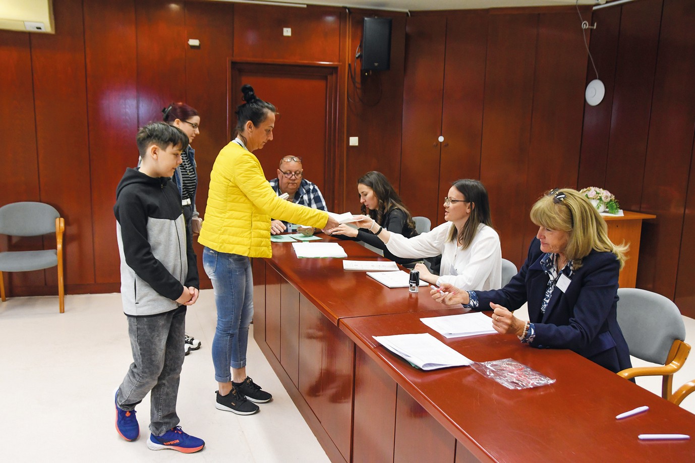 Tarolt a Tisza Párt, Biharié a mandátum