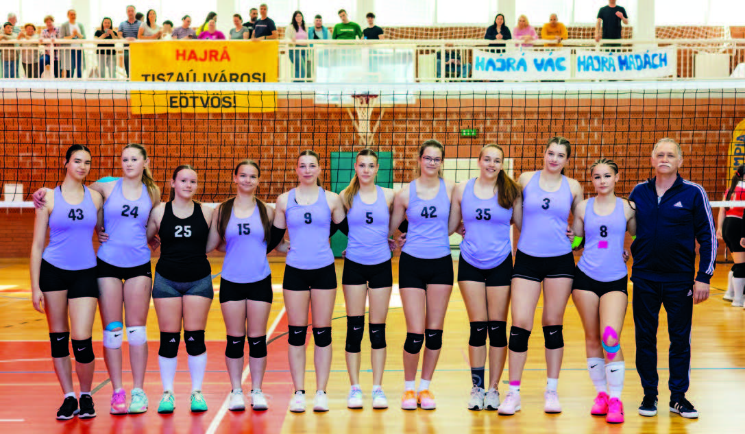 Bronzérmes gimis lányok