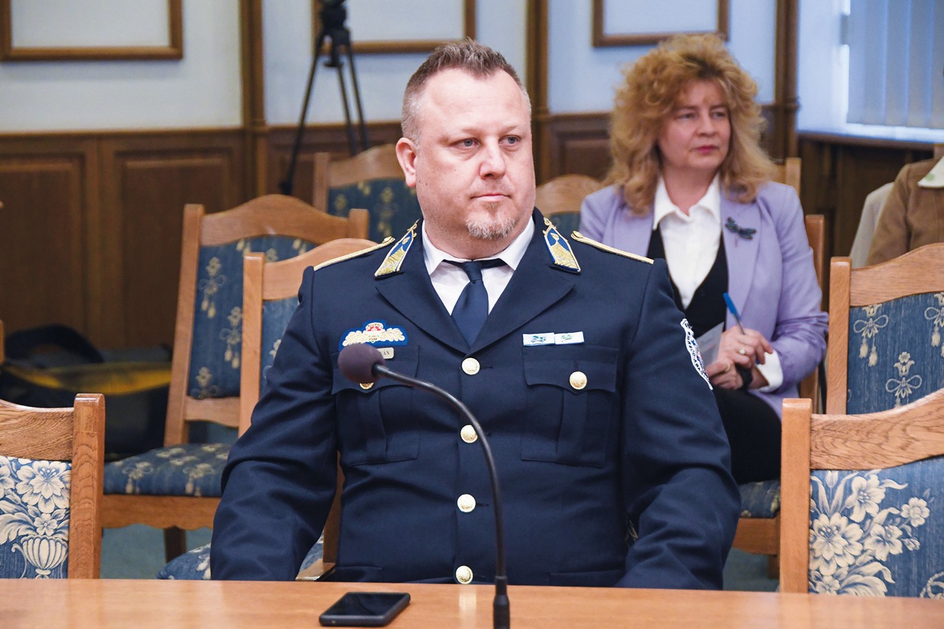 Megbízottból kinevezett