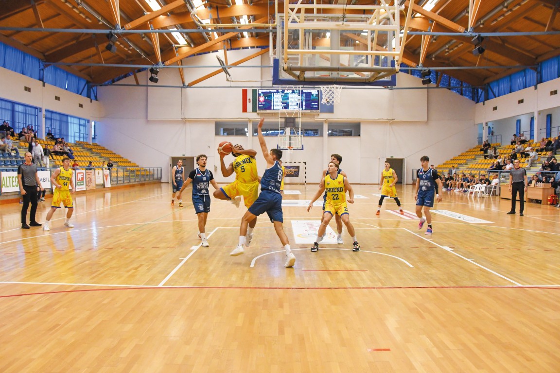Színvonalas derbi győzelemmel