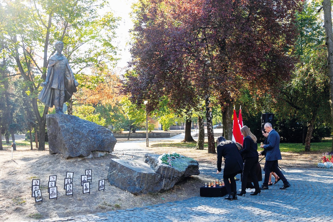 A vértanúkra emlékeztek